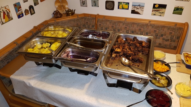 ../fotos/neujahrsessen_2019/2019-01-18 19.58.06.jpg